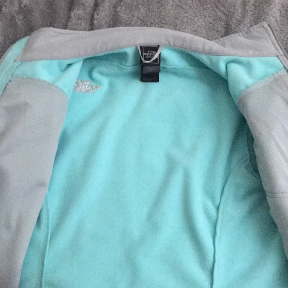 NorthFace jacket - Picture 2 of 3